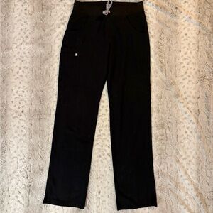 Figs Kade cargo scrub pants XS TALL
